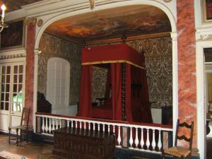 lit de parade au château de Bonnemare