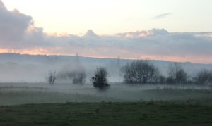 la vallée de la Seine dans la brume