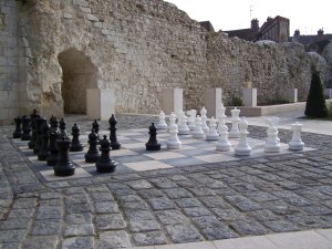 Jeu d'échecs géant à Vernon