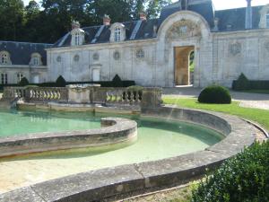 Pediluve à chevaux au chateau de Bizy, Vernon, Normandie
