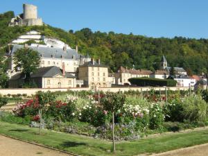 Le village de La Roche-Guyon